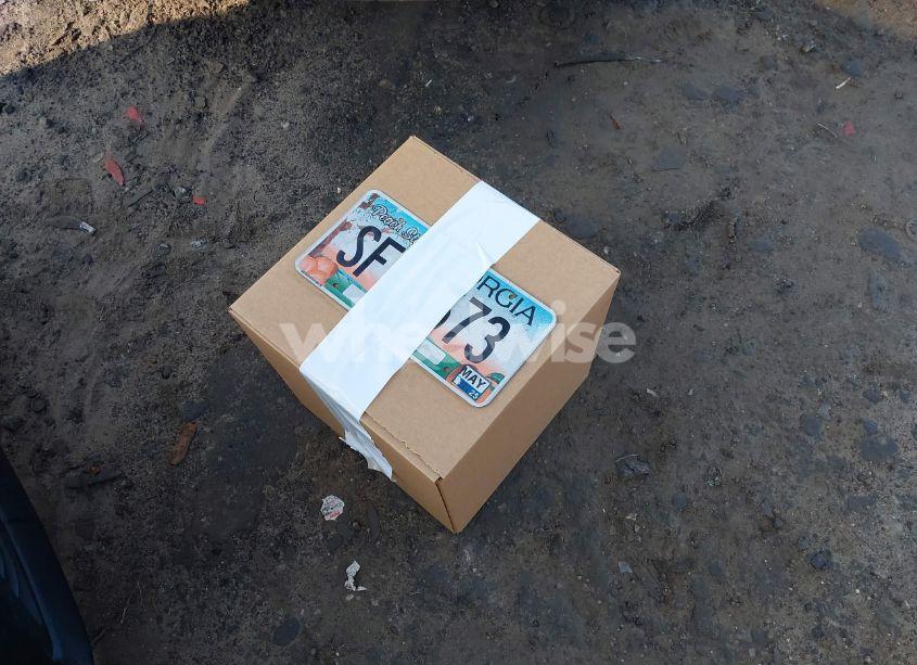 Photo 13 of 2013 Chevrolet Cruze 2LT AUTO (VIN 1G1PE5SB6D7132035)