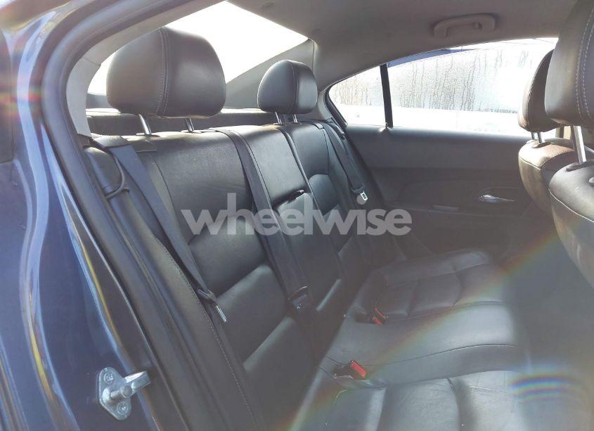 Photo 8 of 2013 Chevrolet Cruze 2LT AUTO (VIN 1G1PE5SB6D7132035)