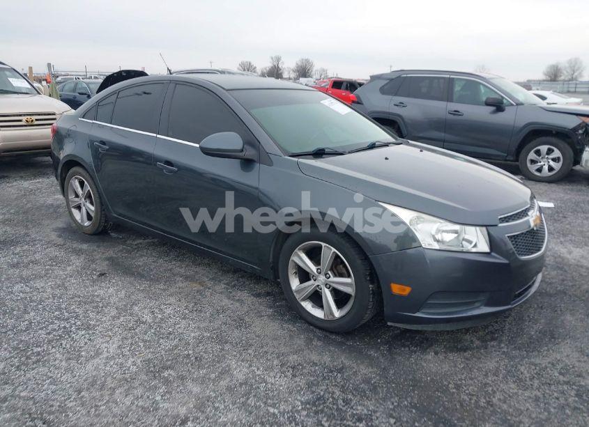 2013 Chevrolet Cruze 2LT AUTO (VIN 1G1PE5SB6D7145061) main photo