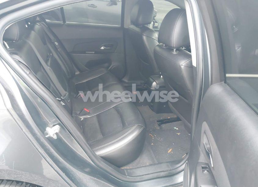 Photo 8 of 2013 Chevrolet Cruze 2LT AUTO (VIN 1G1PE5SB6D7145061)