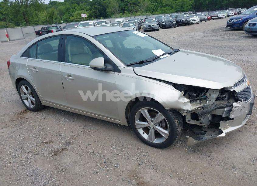 2013 Chevrolet Cruze 2LT AUTO (VIN 1G1PE5SB6D7200107) main photo