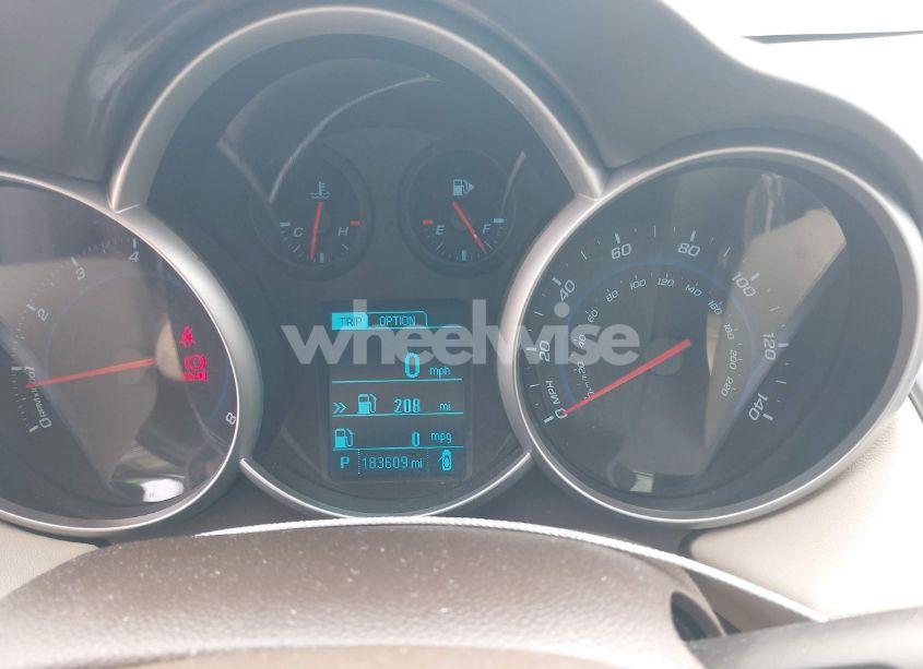 Photo 7 of 2013 Chevrolet Cruze 2LT AUTO (VIN 1G1PE5SB6D7200107)