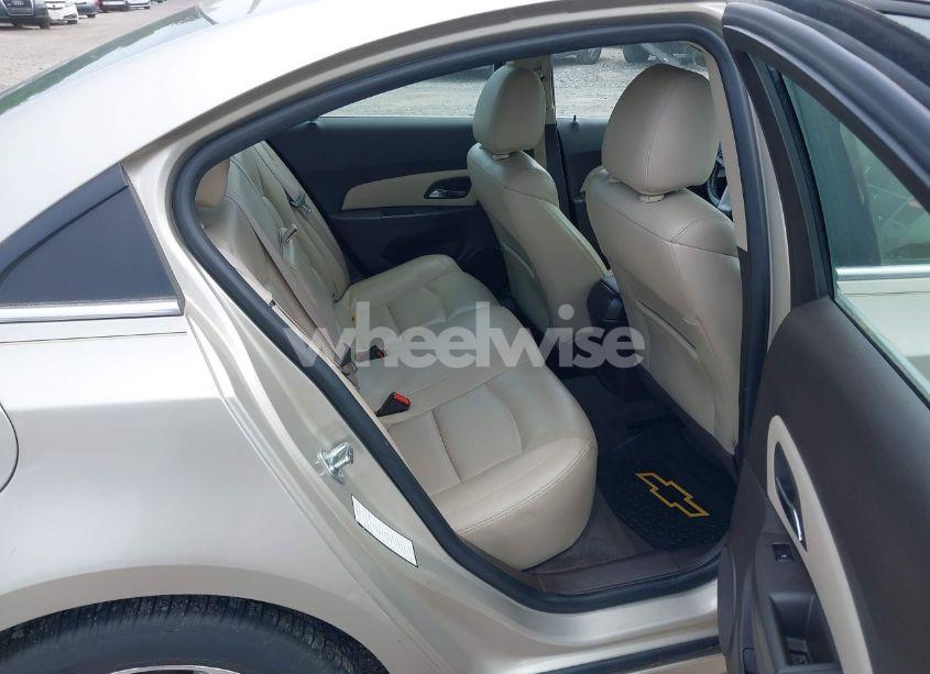 Photo 8 of 2013 Chevrolet Cruze 2LT AUTO (VIN 1G1PE5SB6D7200107)
