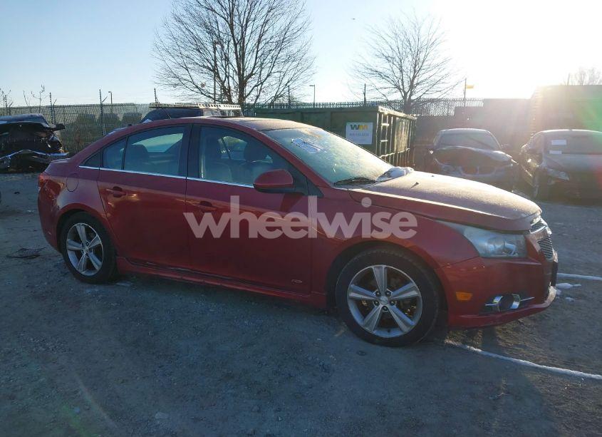 2013 Chevrolet Cruze 2LT AUTO (VIN 1G1PE5SB6D7204156) main photo