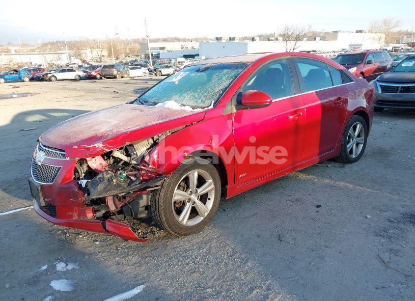 Photo 2 of 2013 Chevrolet Cruze 2LT AUTO (VIN 1G1PE5SB6D7204156)
