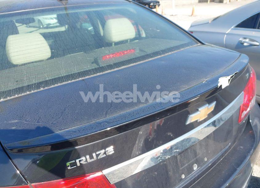 Photo 13 of 2013 Chevrolet Cruze 2LT AUTO (VIN 1G1PE5SB6D7239957)