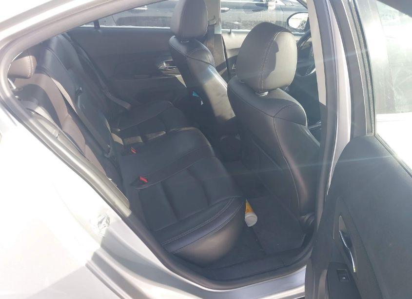 Photo 8 of 2013 Chevrolet Cruze 2LT AUTO (VIN 1G1PE5SB6D7315502)
