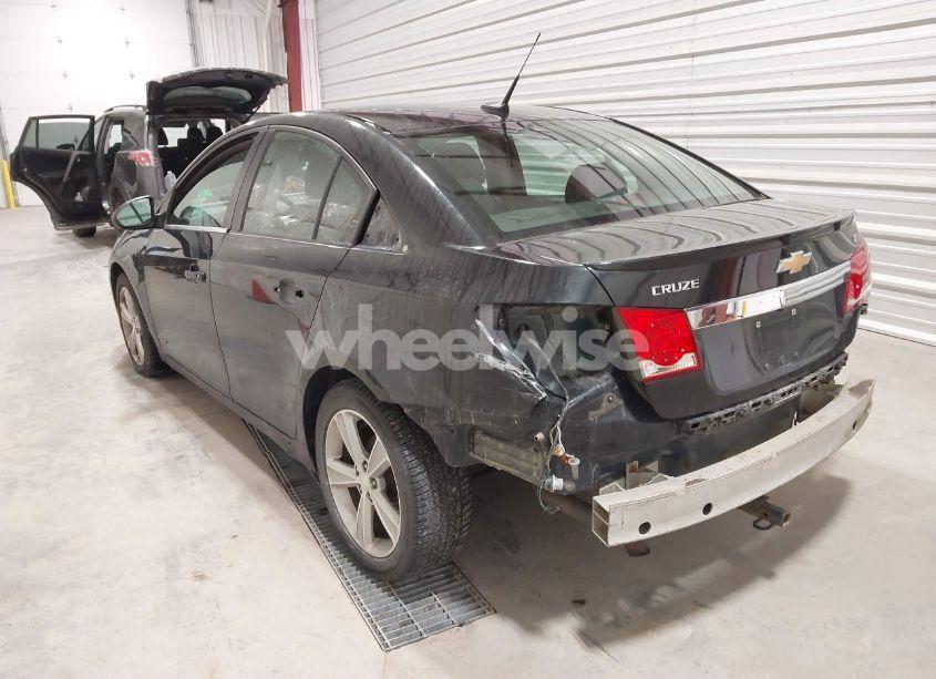 Photo 3 of 2014 Chevrolet Cruze 2LT AUTO (VIN 1G1PE5SB6E7167501)