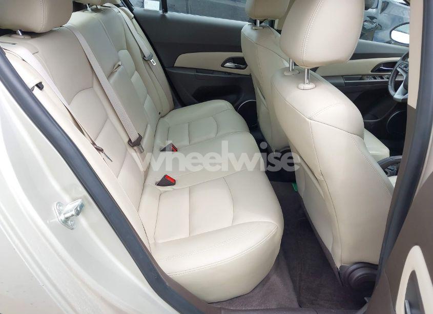 Photo 8 of 2014 Chevrolet Cruze 2LT AUTO (VIN 1G1PE5SB6E7222836)