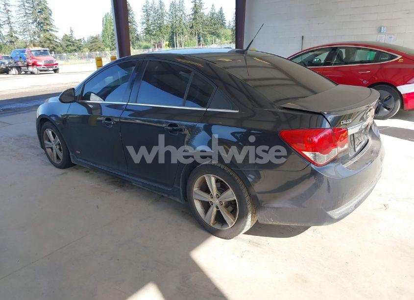 Photo 3 of 2014 Chevrolet Cruze 2LT AUTO (VIN 1G1PE5SB6E7260163)