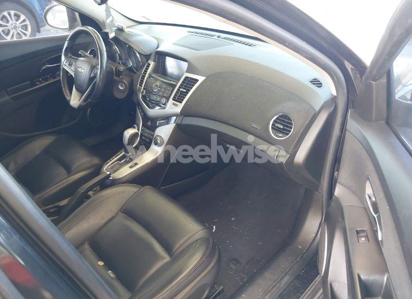 Photo 5 of 2014 Chevrolet Cruze 2LT AUTO (VIN 1G1PE5SB6E7260163)