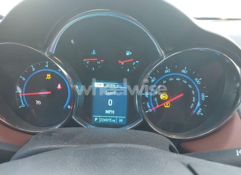 Photo 7 of 2014 Chevrolet Cruze 2LT AUTO (VIN 1G1PE5SB6E7323634)