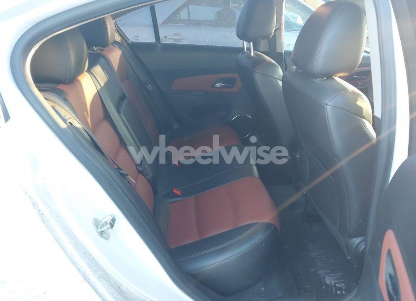 Photo 8 of 2014 Chevrolet Cruze 2LT AUTO (VIN 1G1PE5SB6E7323634)