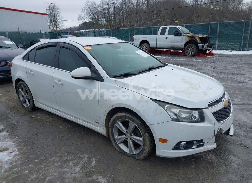 2014 Chevrolet Cruze 2LT AUTO (VIN 1G1PE5SB6E7327523) main photo