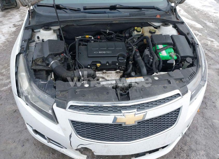 Photo 10 of 2014 Chevrolet Cruze 2LT AUTO (VIN 1G1PE5SB6E7327523)