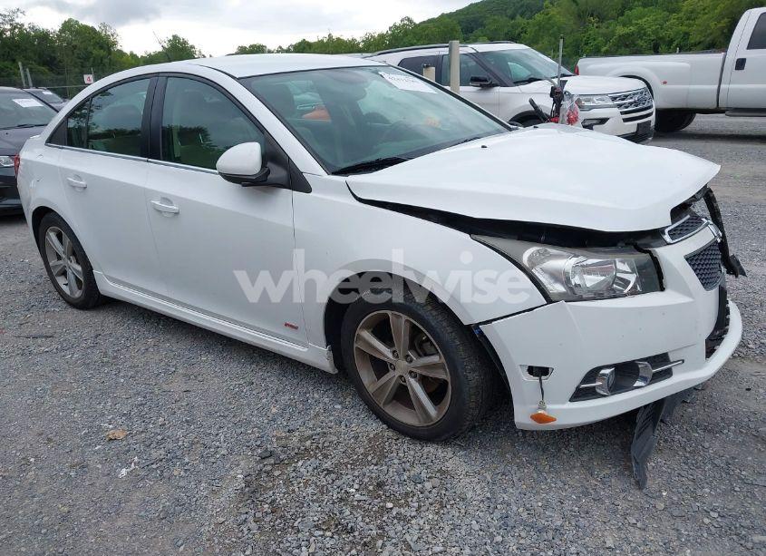 2014 Chevrolet Cruze 2LT AUTO (VIN 1G1PE5SB6E7370081) main photo