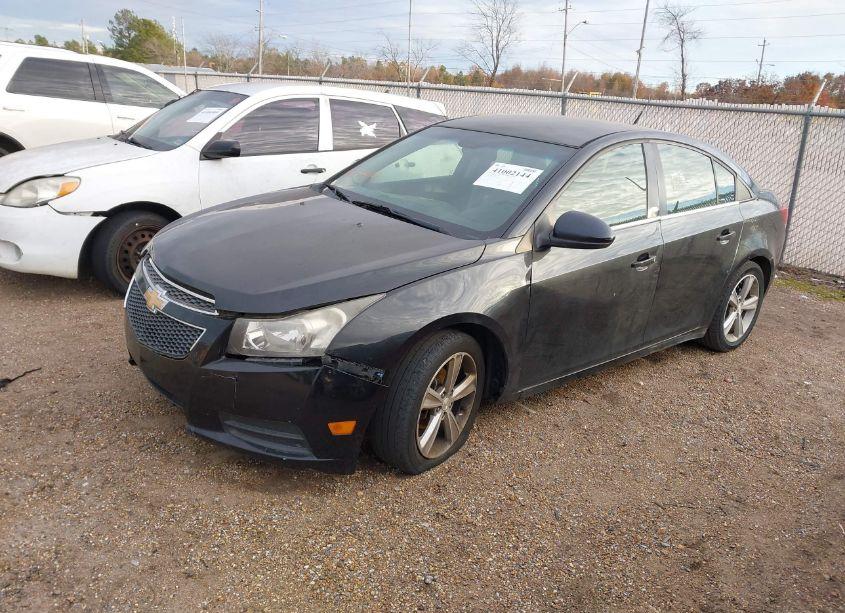 Photo 2 of 2014 Chevrolet Cruze 2LT AUTO (VIN 1G1PE5SB6E7376446)