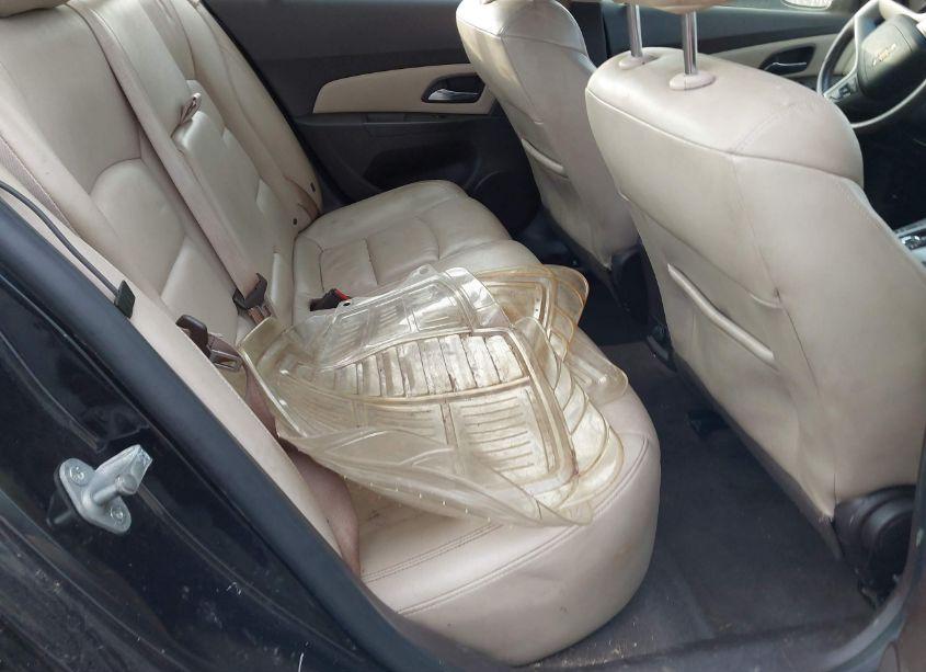 Photo 8 of 2014 Chevrolet Cruze 2LT AUTO (VIN 1G1PE5SB6E7376446)