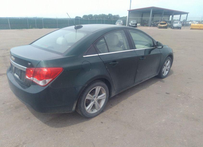 Photo 4 of 2015 Chevrolet Cruze 2LT AUTO (VIN 1G1PE5SB6F7146813)