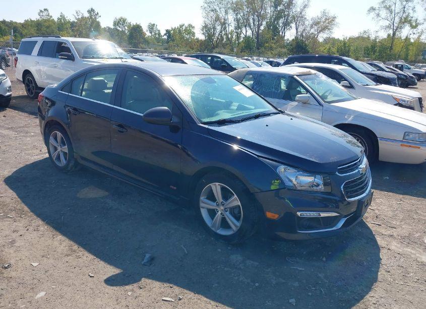 2015 Chevrolet Cruze 2LT AUTO (VIN 1G1PE5SB6F7218562) main photo