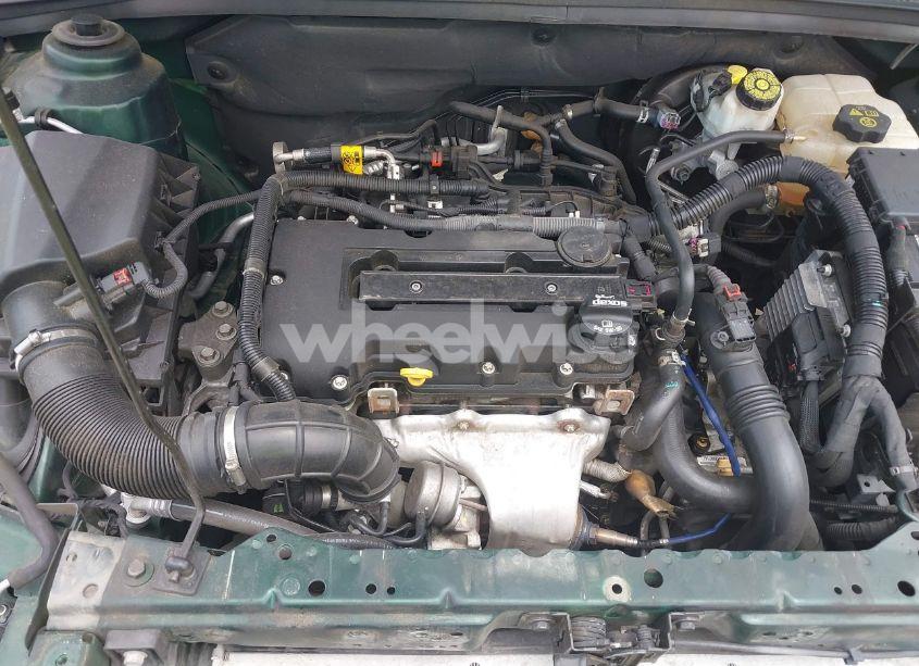 Photo 10 of 2015 Chevrolet Cruze 2LT AUTO (VIN 1G1PE5SB6F7275599)