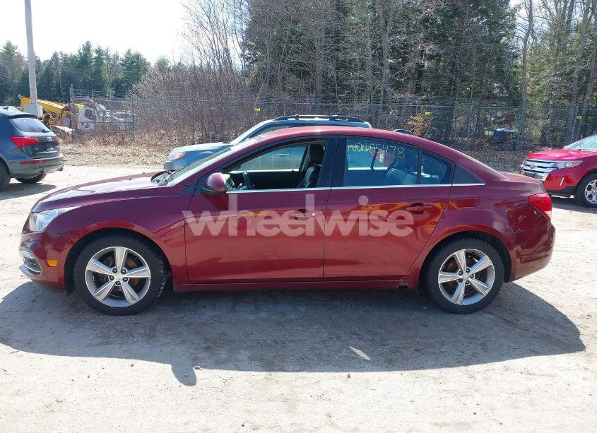 Photo 12 of 2015 Chevrolet Cruze 2LT AUTO (VIN 1G1PE5SB6F7275893)