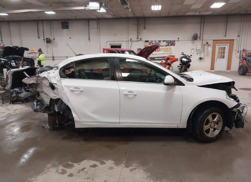 Photo 14 of 2016 Chevrolet Cruze LIMITED 1LT AUTO (VIN 1G1PE5SB6G7105048)