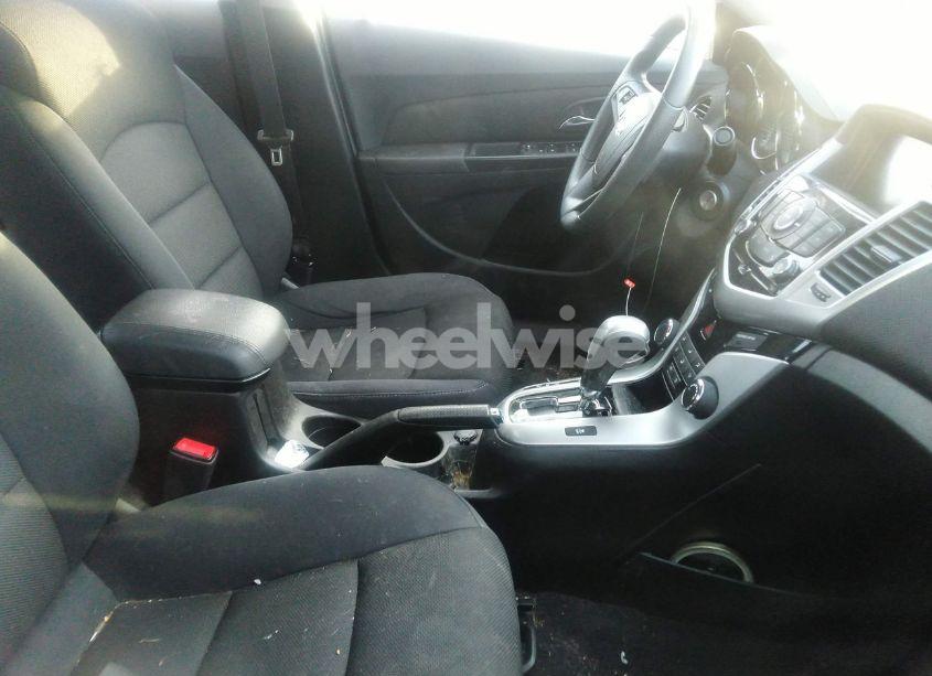 Photo 5 of 2016 Chevrolet Cruze LIMITED 1LT AUTO (VIN 1G1PE5SB6G7111612)
