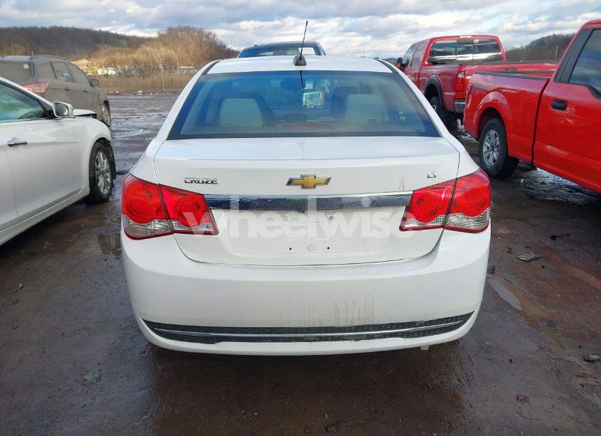 Photo 17 of 2016 Chevrolet Cruze LIMITED 1LT AUTO (VIN 1G1PE5SB6G7145050)