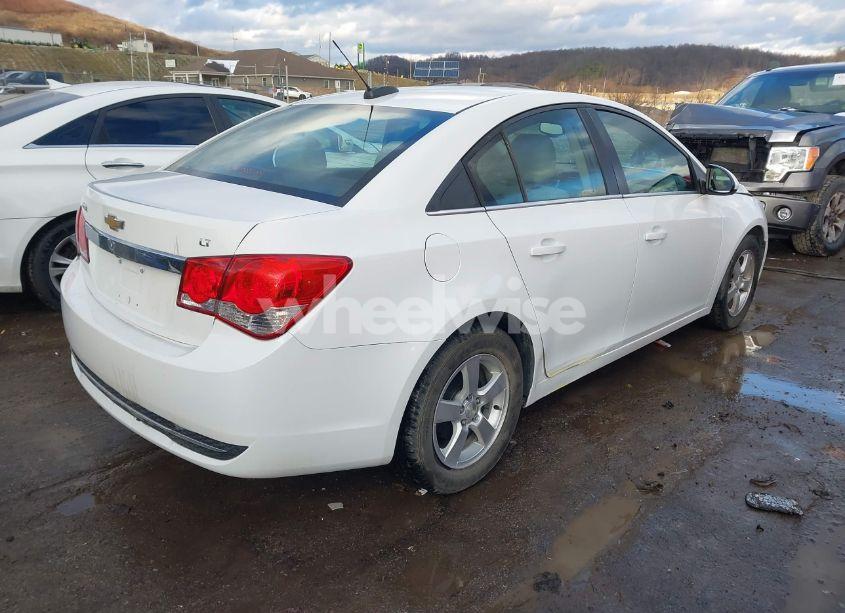 Photo 4 of 2016 Chevrolet Cruze LIMITED 1LT AUTO (VIN 1G1PE5SB6G7145050)