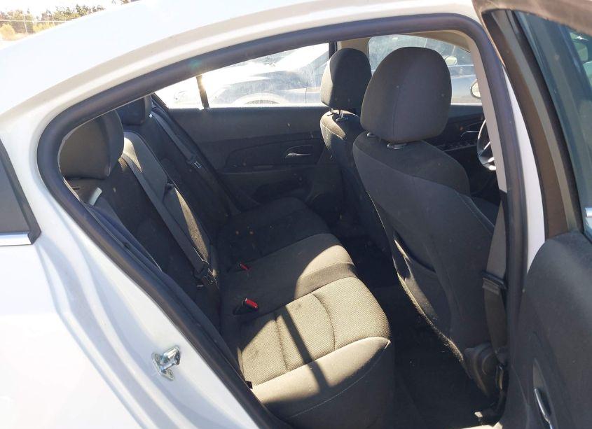 Photo 8 of 2016 Chevrolet Cruze LIMITED 1LT AUTO (VIN 1G1PE5SB6G7154170)