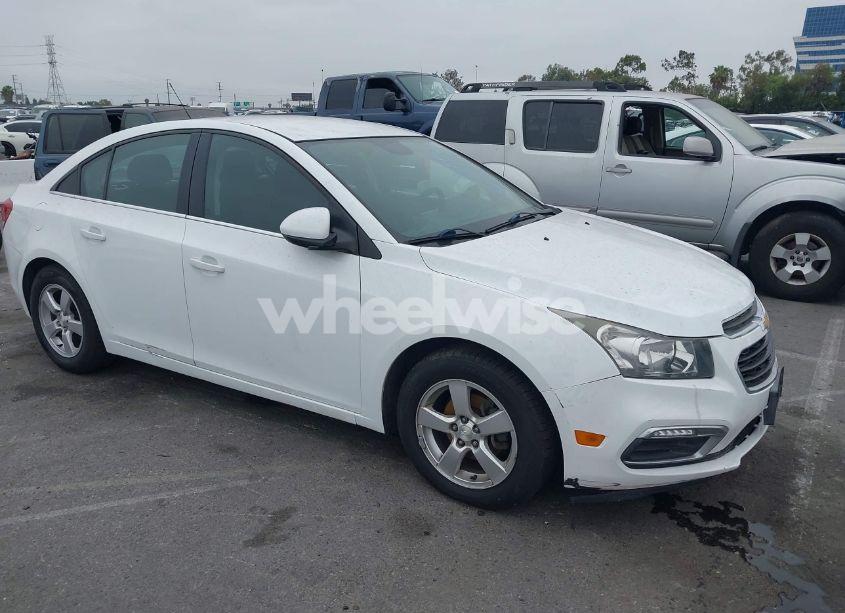 2016 Chevrolet Cruze LIMITED 1LT AUTO (VIN 1G1PE5SB6G7172071) main photo