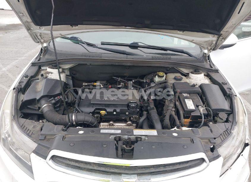 Photo 10 of 2016 Chevrolet Cruze LIMITED 1LT AUTO (VIN 1G1PE5SB6G7172071)