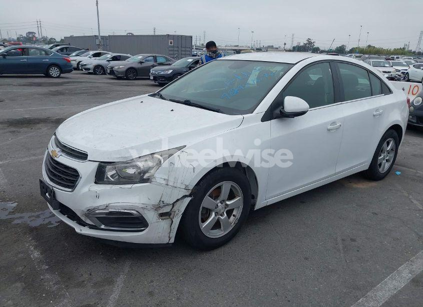 Photo 2 of 2016 Chevrolet Cruze LIMITED 1LT AUTO (VIN 1G1PE5SB6G7172071)