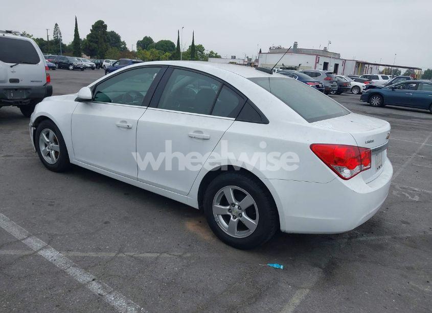 Photo 3 of 2016 Chevrolet Cruze LIMITED 1LT AUTO (VIN 1G1PE5SB6G7172071)