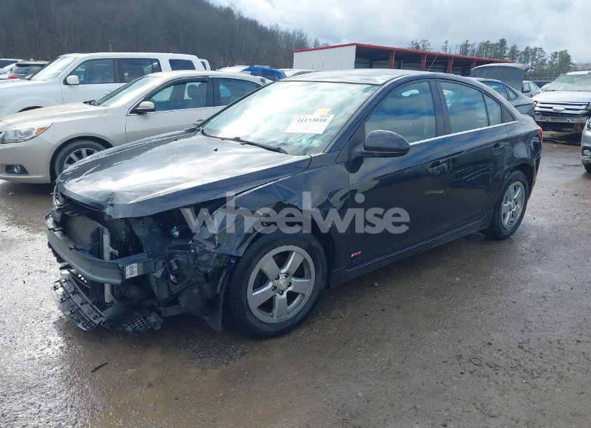 Photo 2 of 2016 Chevrolet Cruze LIMITED 1LT AUTO (VIN 1G1PE5SB6G7181367)