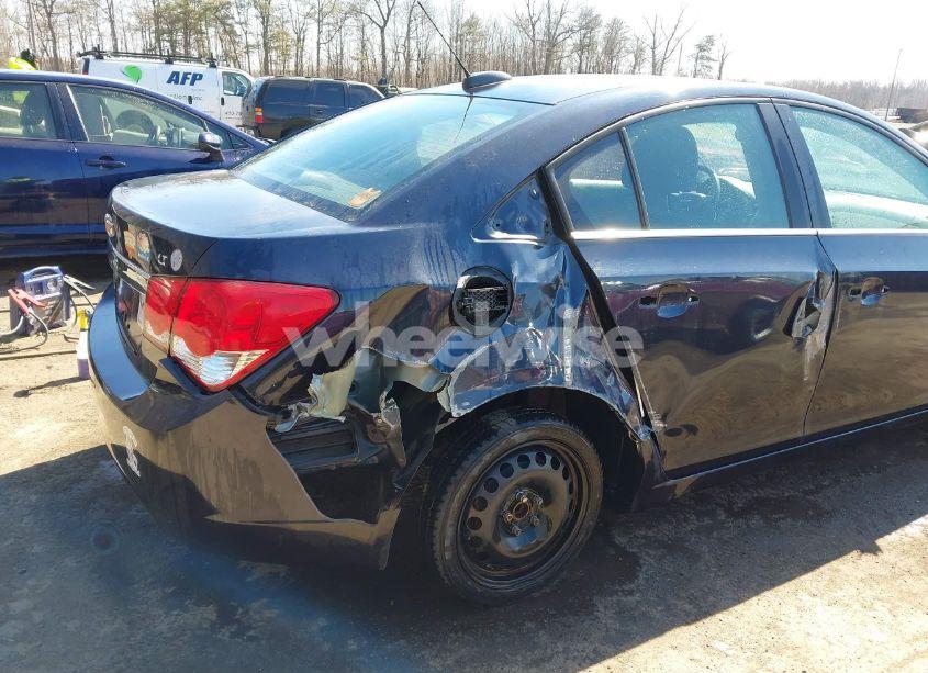 Photo 6 of 2016 Chevrolet Cruze LIMITED 1LT AUTO (VIN 1G1PE5SB6G7190456)