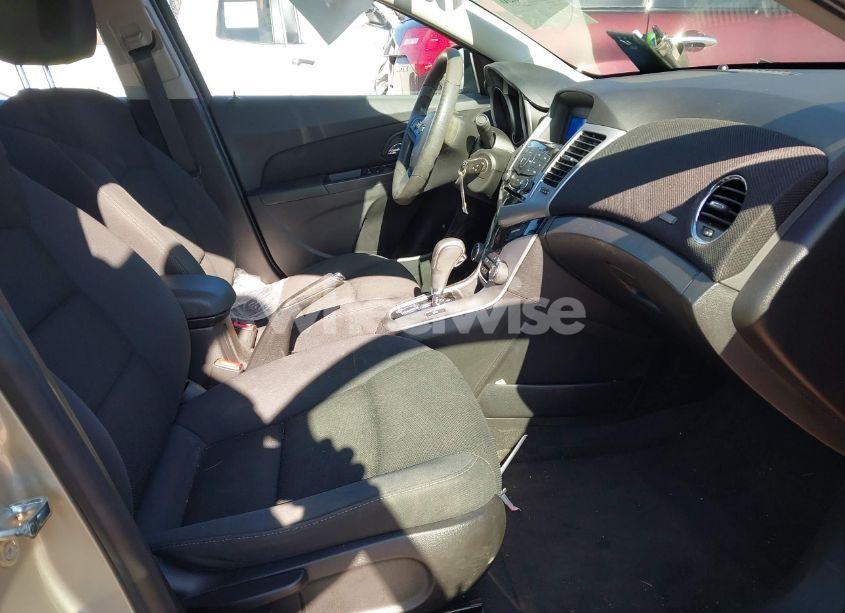 Photo 5 of 2016 Chevrolet Cruze LIMITED 1LT AUTO (VIN 1G1PE5SB6G7190537)