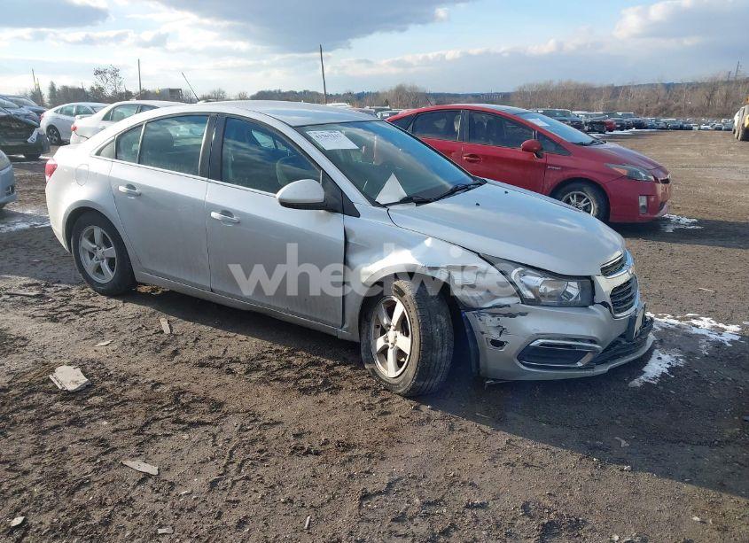 2016 Chevrolet Cruze LIMITED 1LT AUTO (VIN 1G1PE5SB6G7191302) main photo