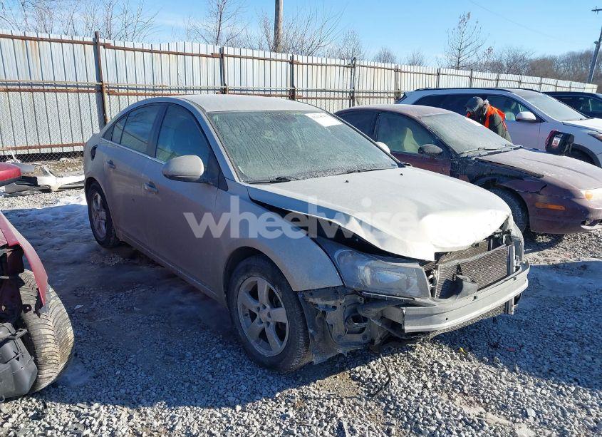 2016 Chevrolet Cruze LIMITED 1LT AUTO (VIN 1G1PE5SB6G7196452) main photo