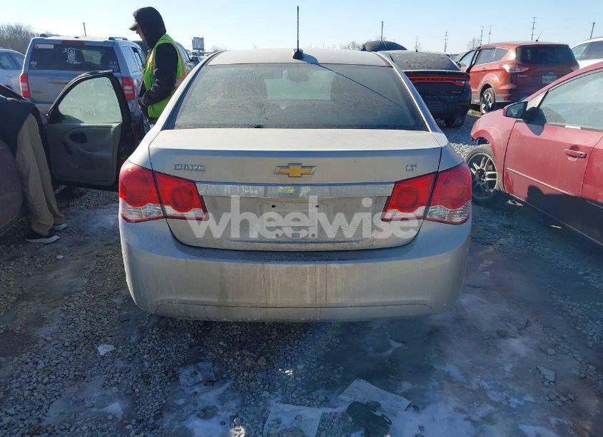 Photo 17 of 2016 Chevrolet Cruze LIMITED 1LT AUTO (VIN 1G1PE5SB6G7196452)