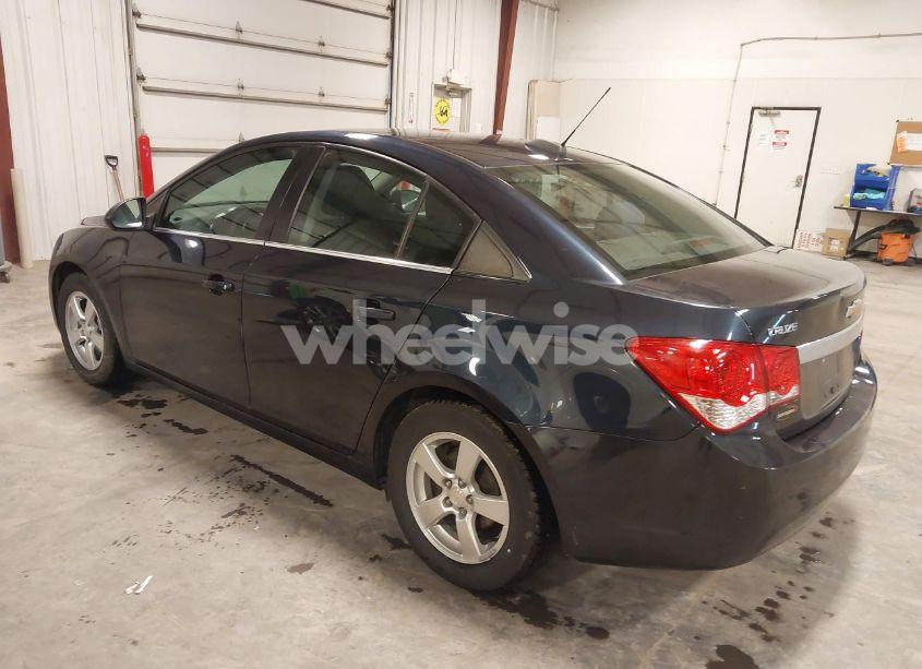 Photo 3 of 2016 Chevrolet Cruze LIMITED 1LT AUTO (VIN 1G1PE5SB6G7201925)