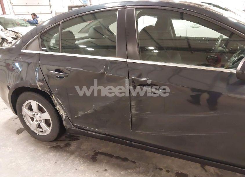 Photo 6 of 2016 Chevrolet Cruze LIMITED 1LT AUTO (VIN 1G1PE5SB6G7201925)