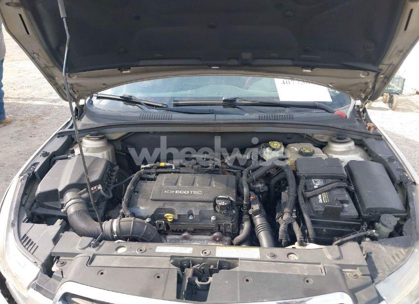 Photo 10 of 2016 Chevrolet Cruze LIMITED 1LT AUTO (VIN 1G1PE5SB6G7216263)