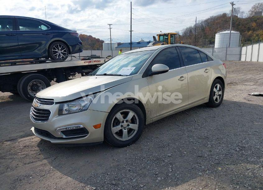 Photo 2 of 2016 Chevrolet Cruze LIMITED 1LT AUTO (VIN 1G1PE5SB6G7216263)