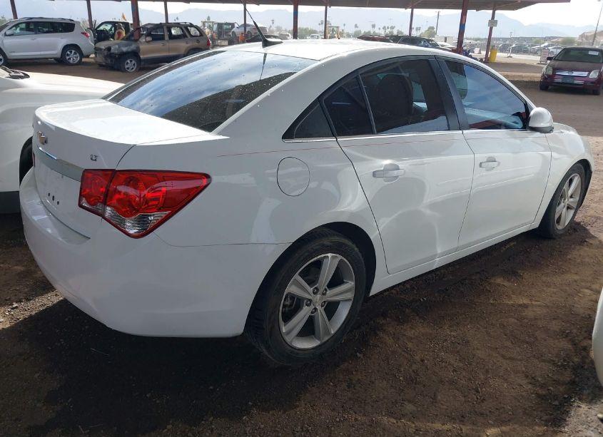 Photo 4 of 2013 Chevrolet Cruze 2LT AUTO (VIN 1G1PE5SB7D7328498)