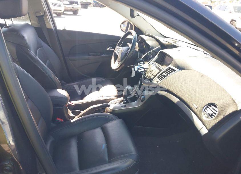 Photo 5 of 2014 Chevrolet Cruze 2LT AUTO (VIN 1G1PE5SB7E7200554)