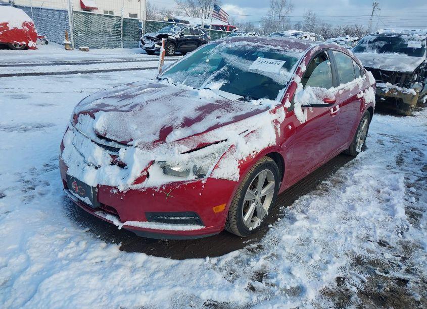 Photo 2 of 2014 Chevrolet Cruze 2LT AUTO (VIN 1G1PE5SB7E7214051)