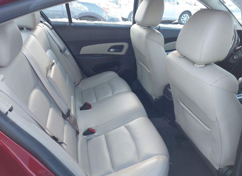 Photo 8 of 2014 Chevrolet Cruze 2LT AUTO (VIN 1G1PE5SB7E7214051)