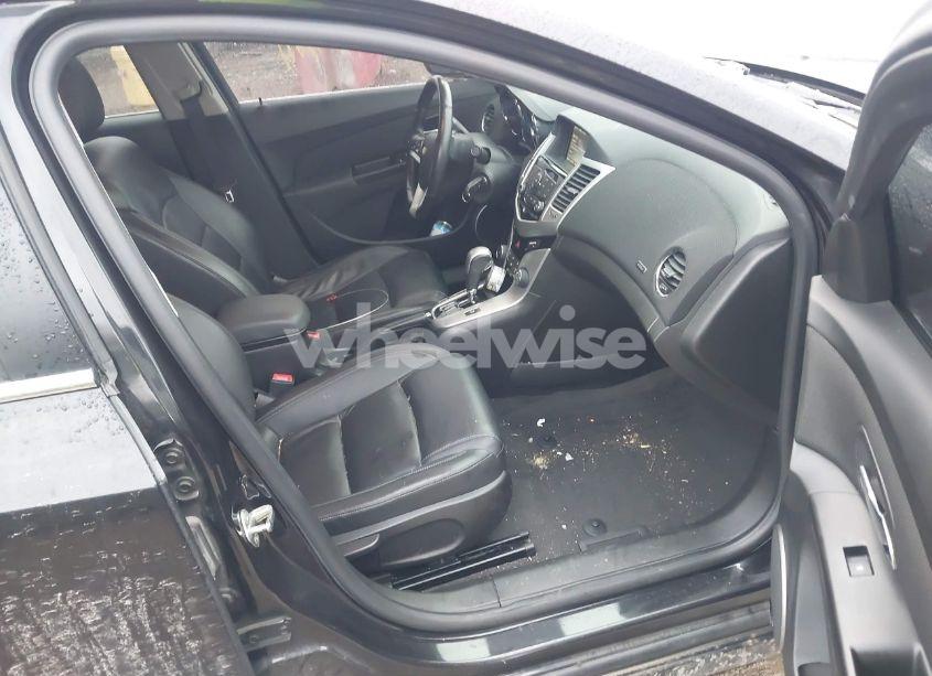 Photo 5 of 2014 Chevrolet Cruze 2LT AUTO (VIN 1G1PE5SB7E7235224)